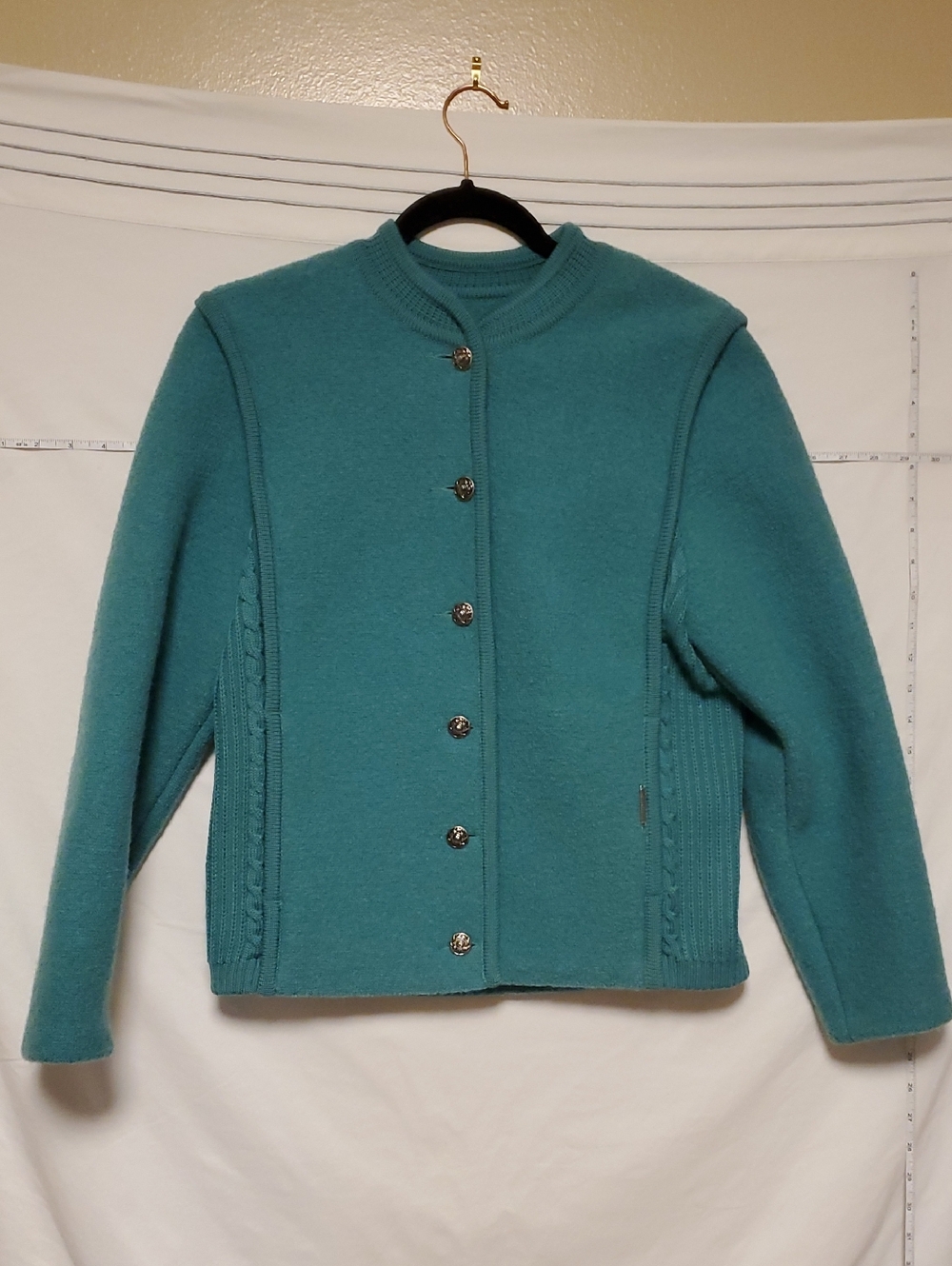 Vintage Geiger Womens Teal Wool Buttoned Cardigan Sweater With Silver Buttons